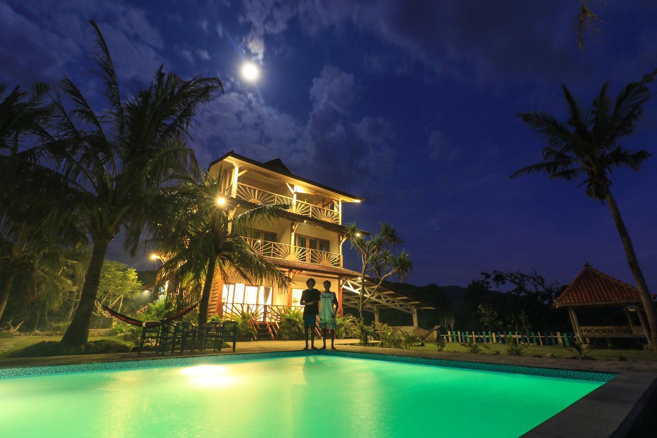 ホテル The Tree House Sumbawa Huu エクステリア 写真